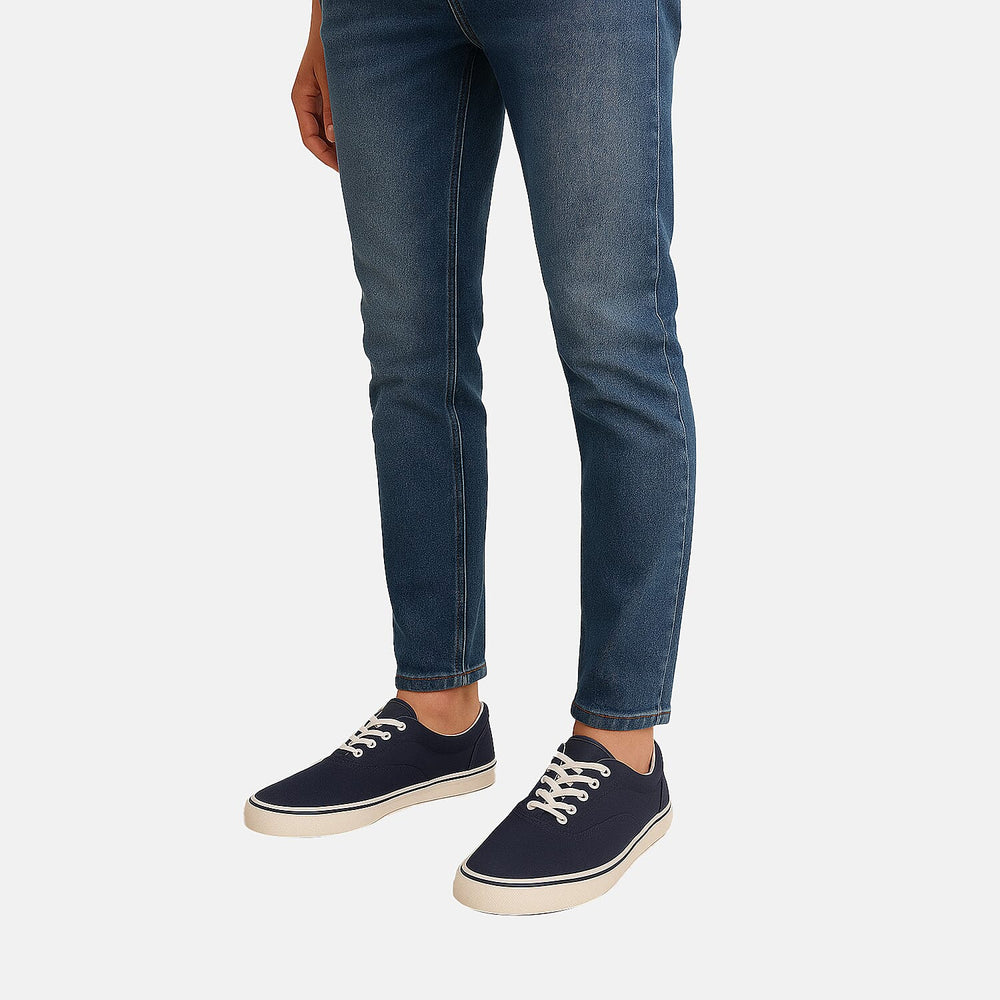 Zandstra Casual Low-Top Canvas Sneakers (Size 8) - Navy