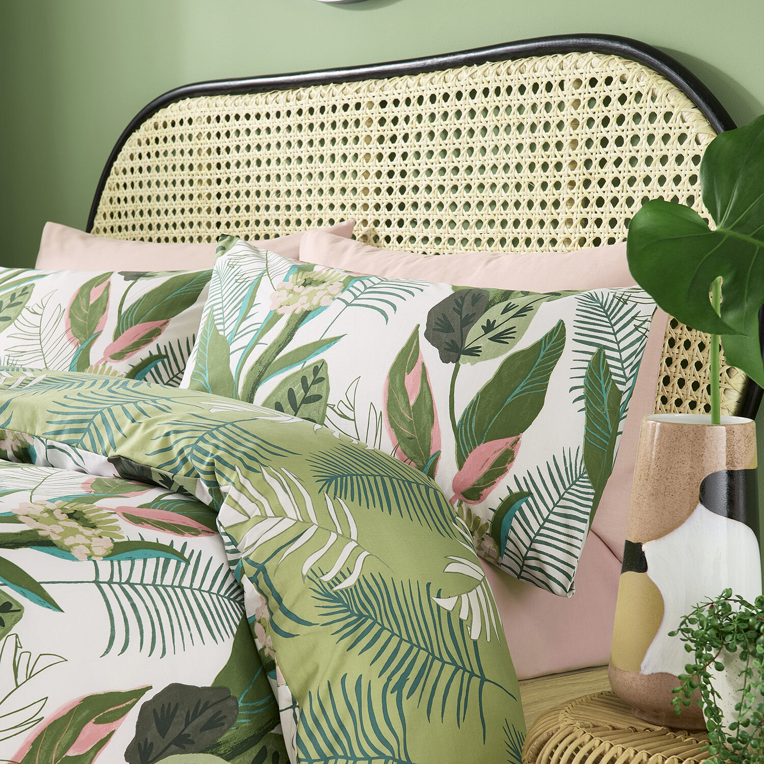 3 Piece Set - Kate Merritt Tropical Garden Cotton Duvet Cover with 2 Pillow Covers (King Size, 230x220 Cm) - Green & White